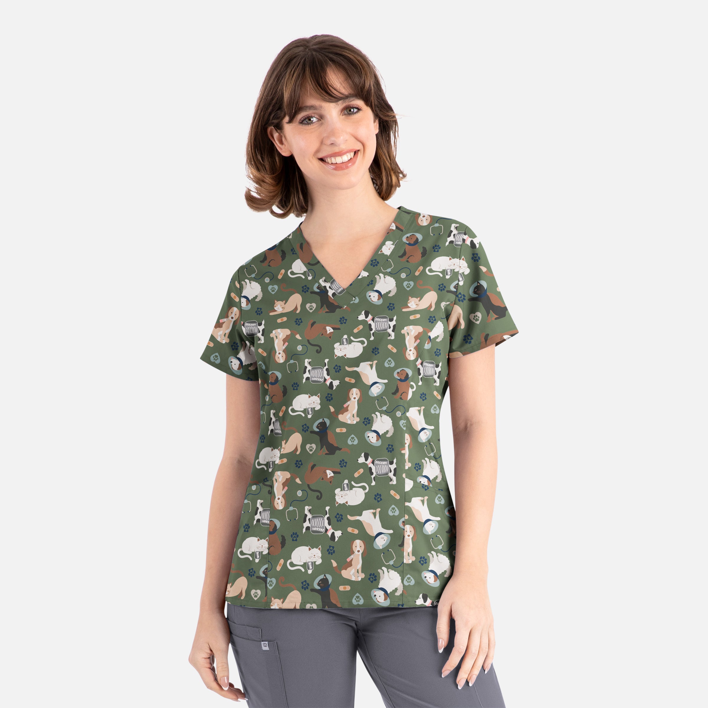 Maevn Prints Women's Scrub Top – Cuddly Checkup (1797)