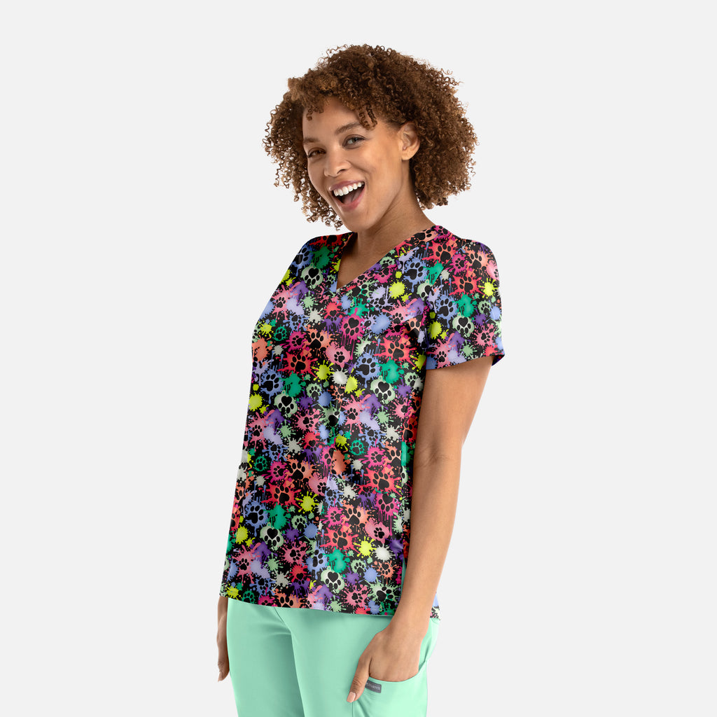 Maevn Prints Women's Scrub Top – Splatter Paws (1797)