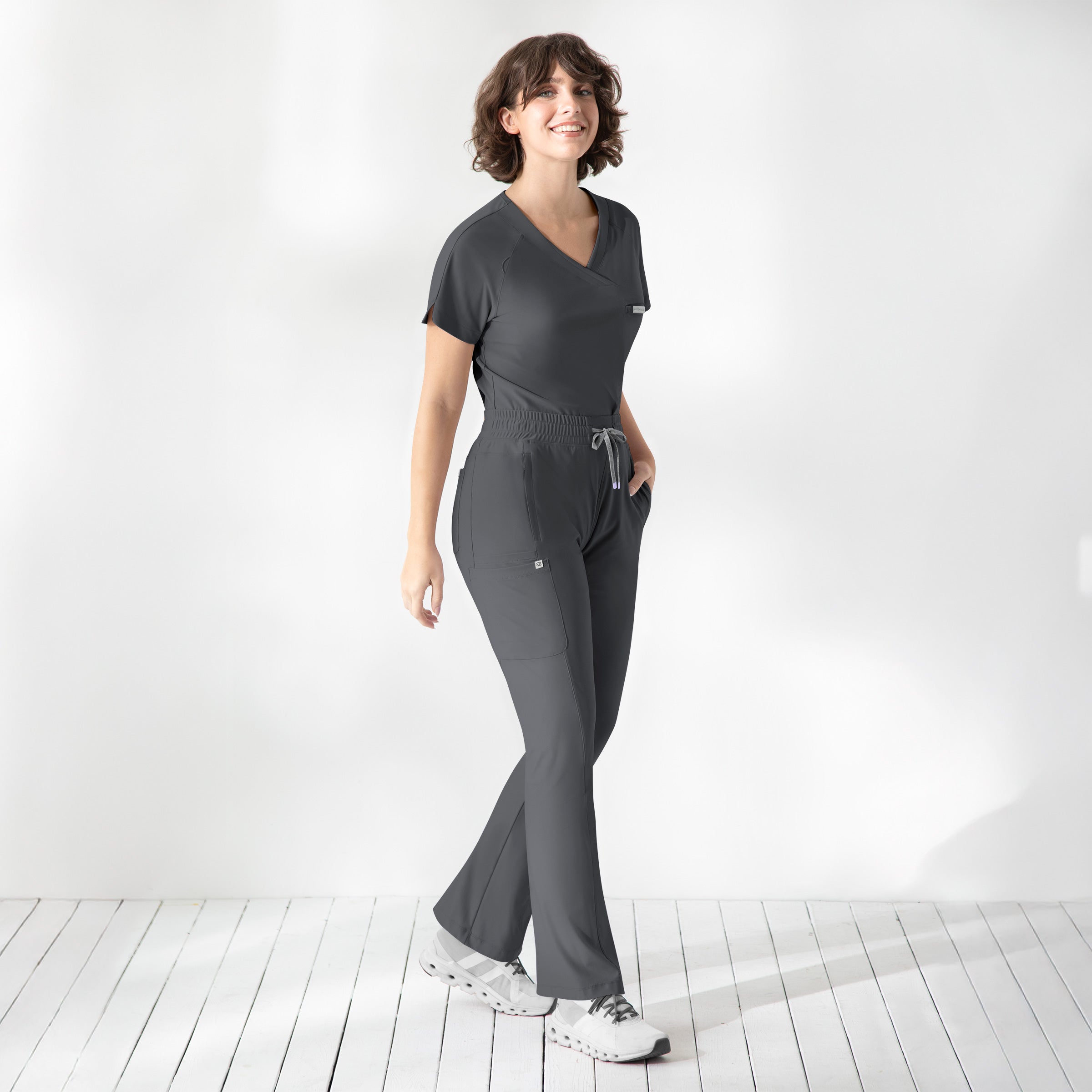 Maevn Embrace LUNA Tuckable Y-Neck Top 2502