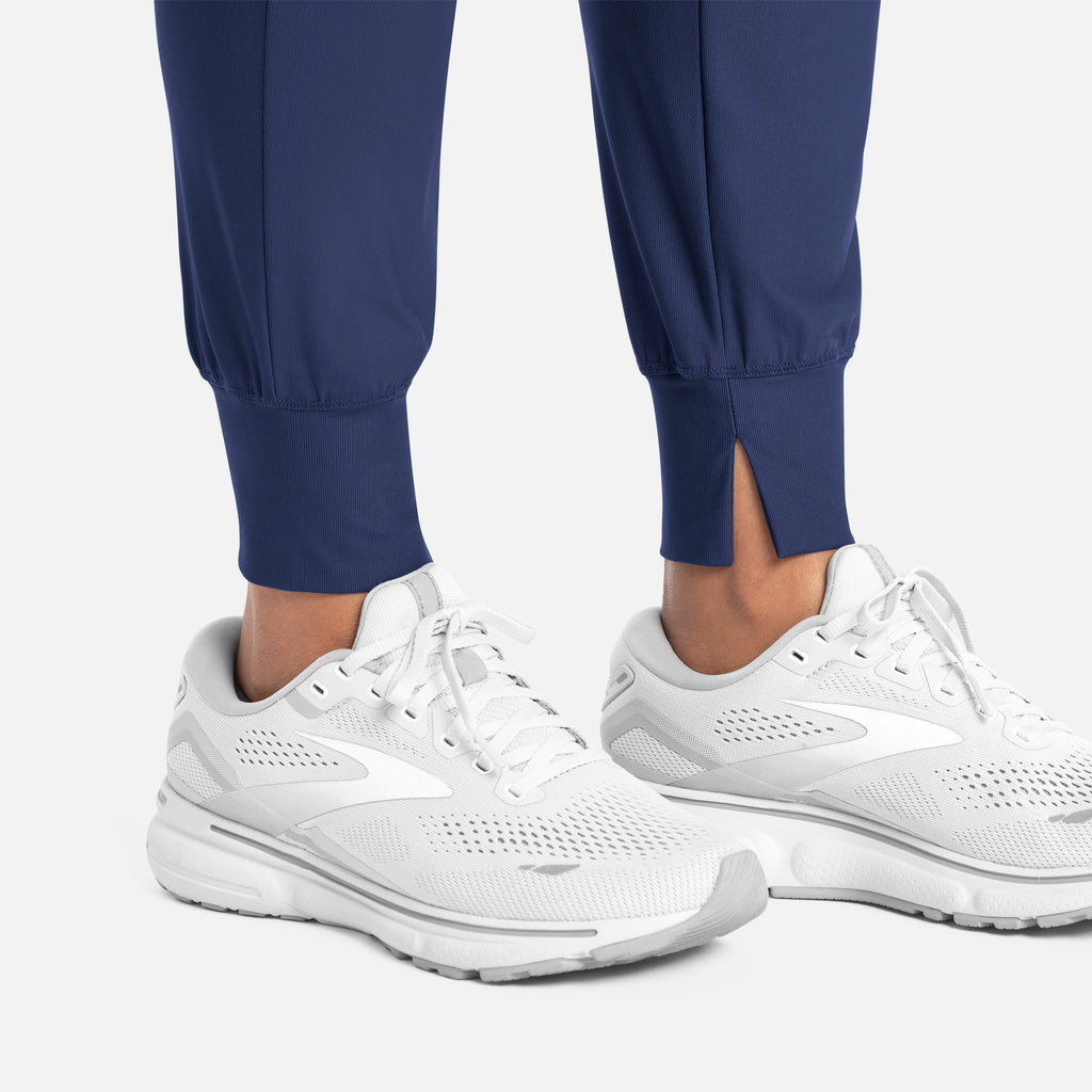 Maevn Embrace NELLY Mid-Rise Jogger 2901