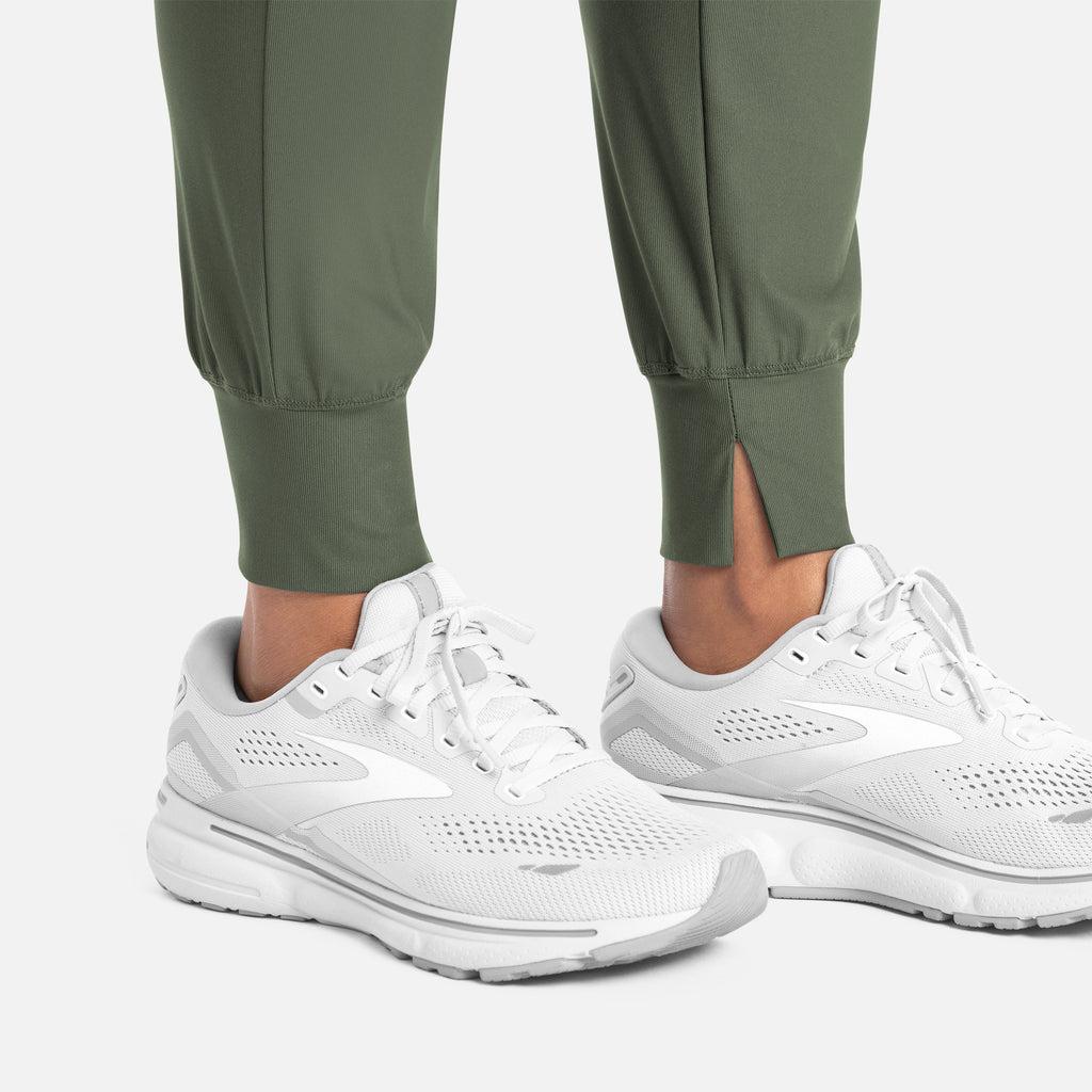 Maevn Embrace NELLY Mid-Rise Jogger 2901