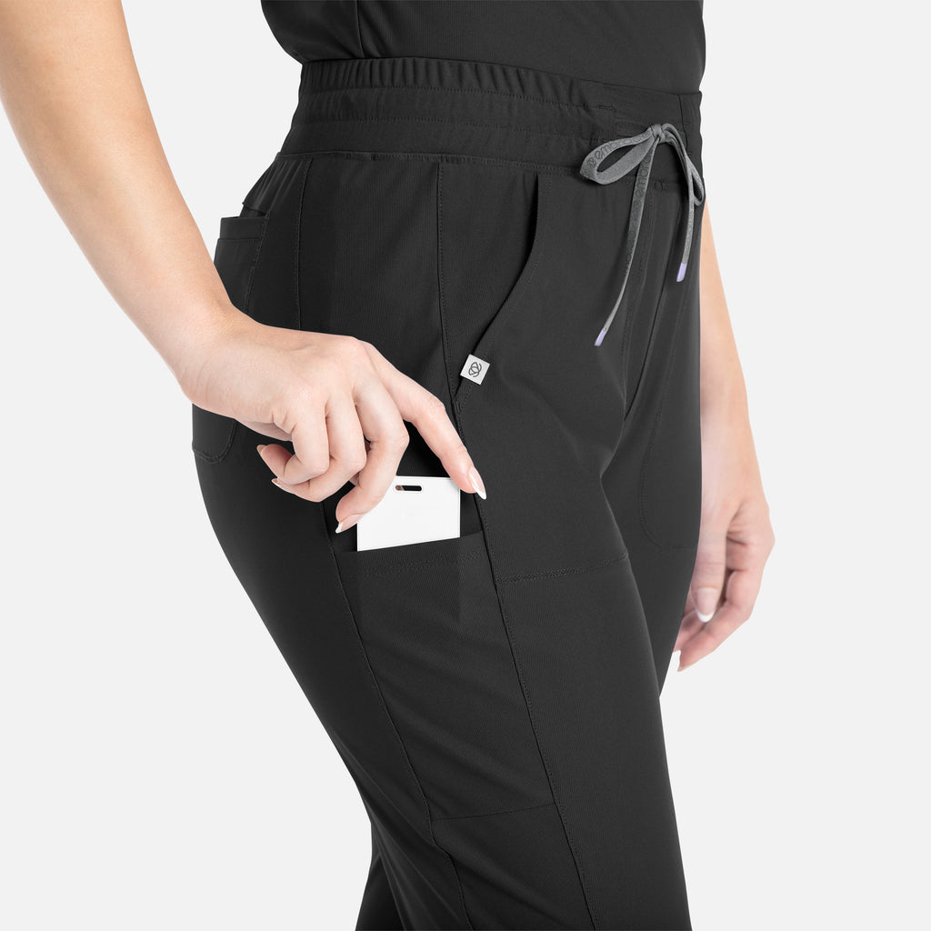 Maevn Embrace MIA Tapered Leg Pant