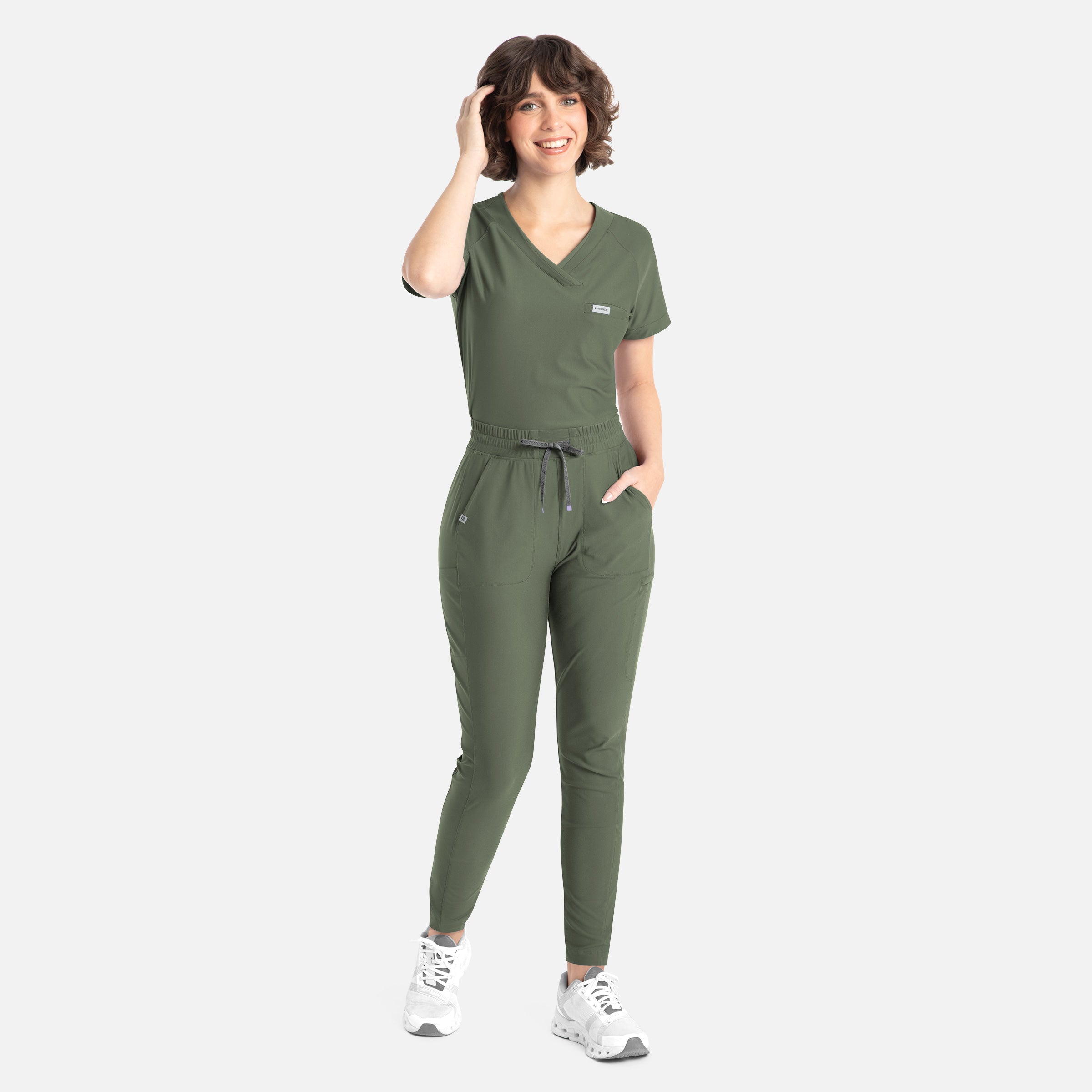 Maevn Embrace MIA Tapered Leg Pant