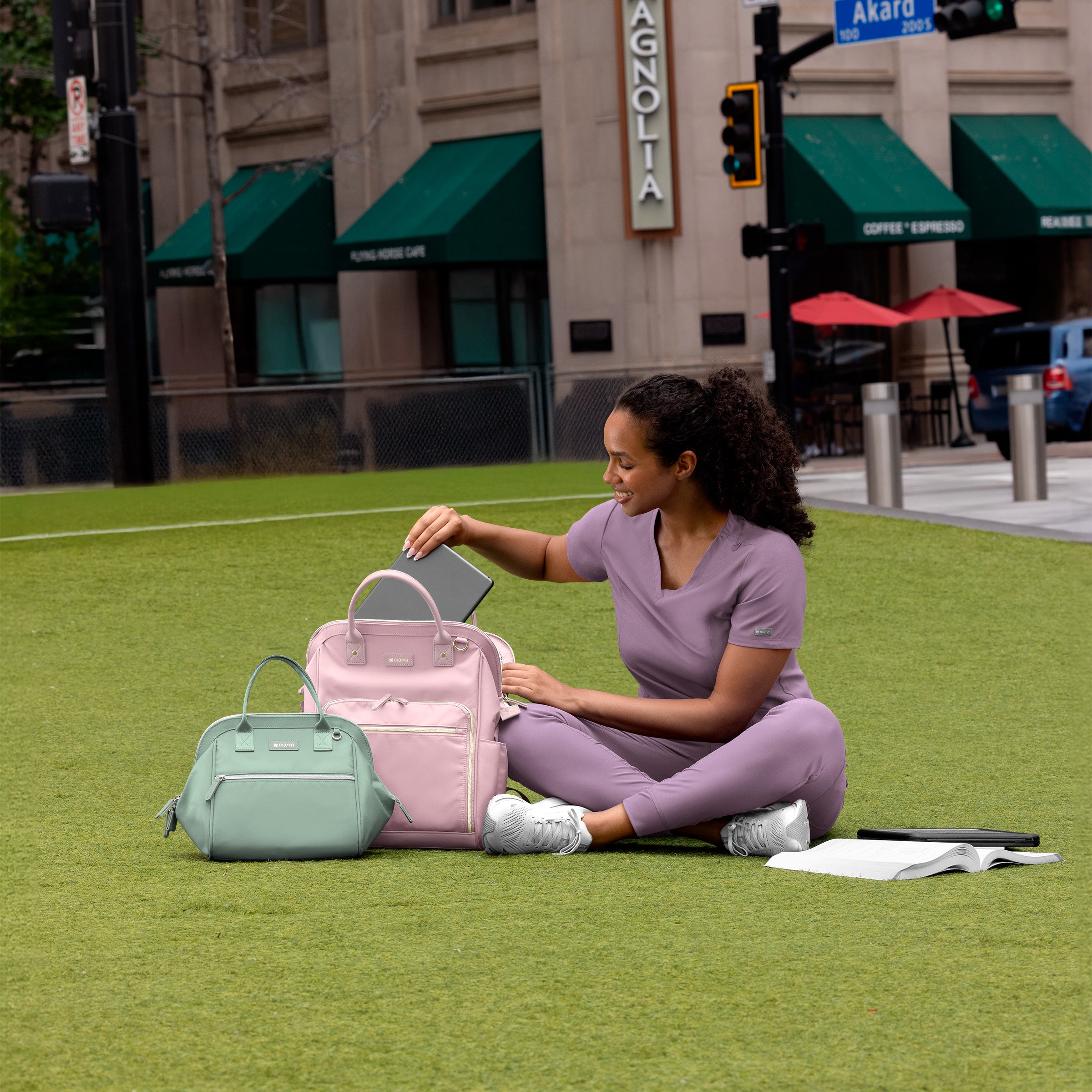 Maevn Momentum Womens Double V-Neck Top 5001