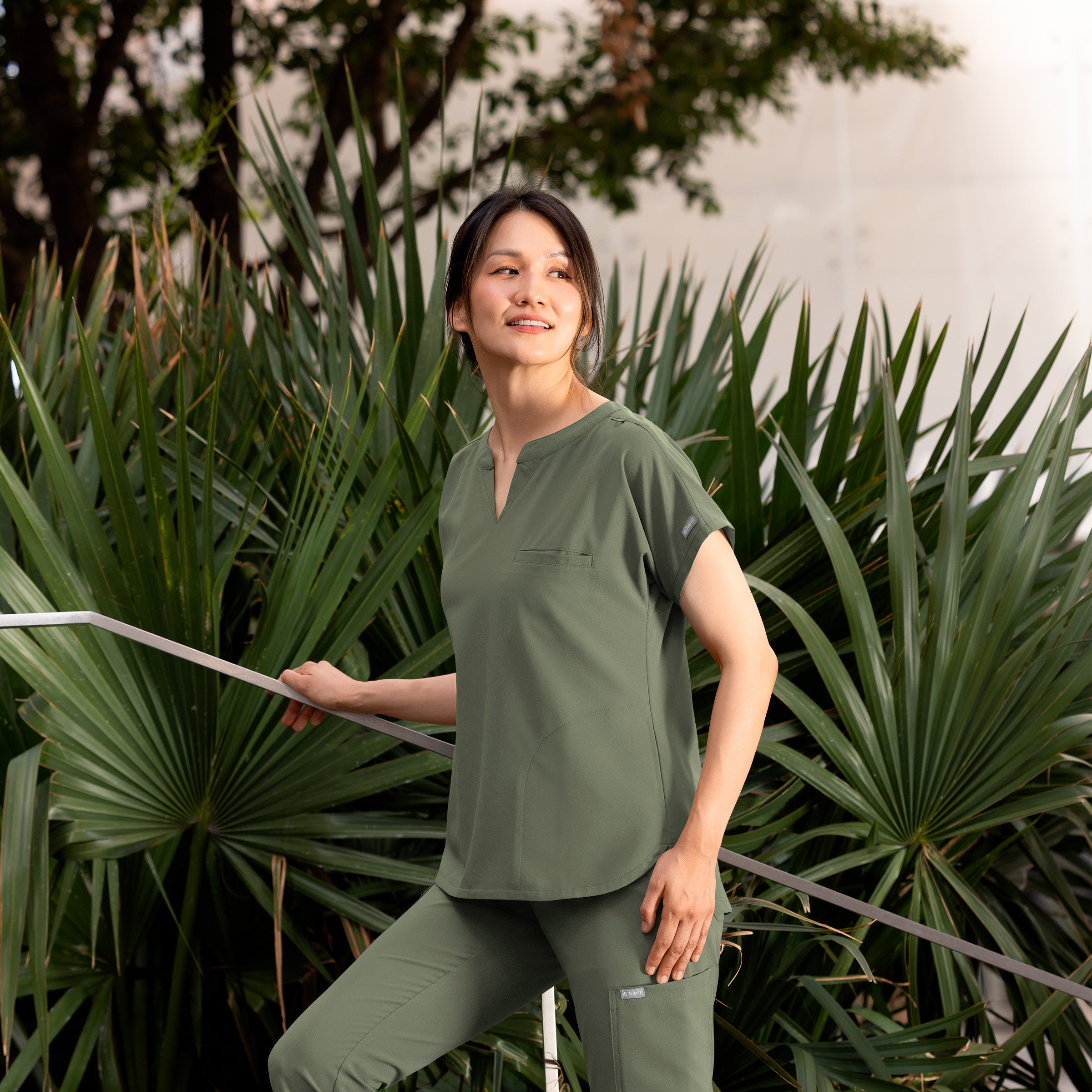 Maevn Momentum Womens Tuckable Dolman Top 5003