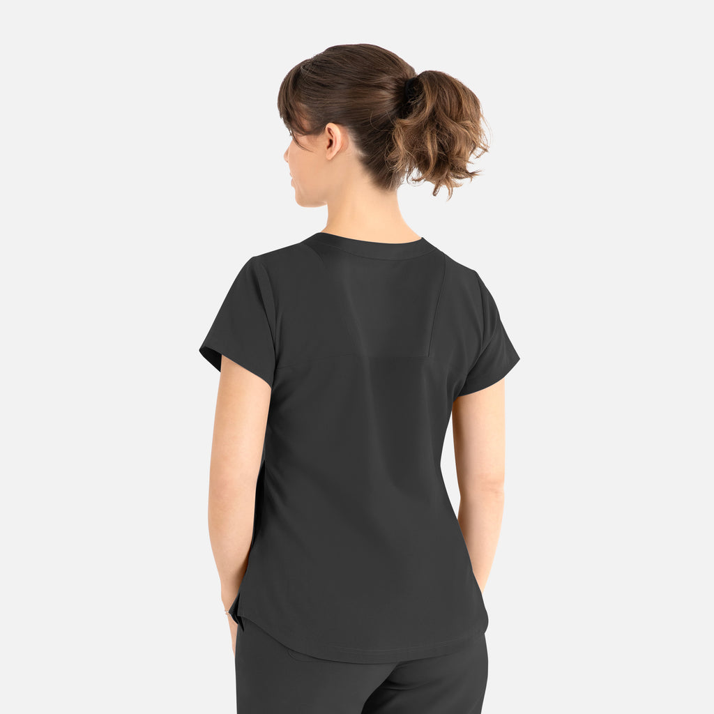 Maevn Momentum Womens Tuckable Round Neck Top 5005