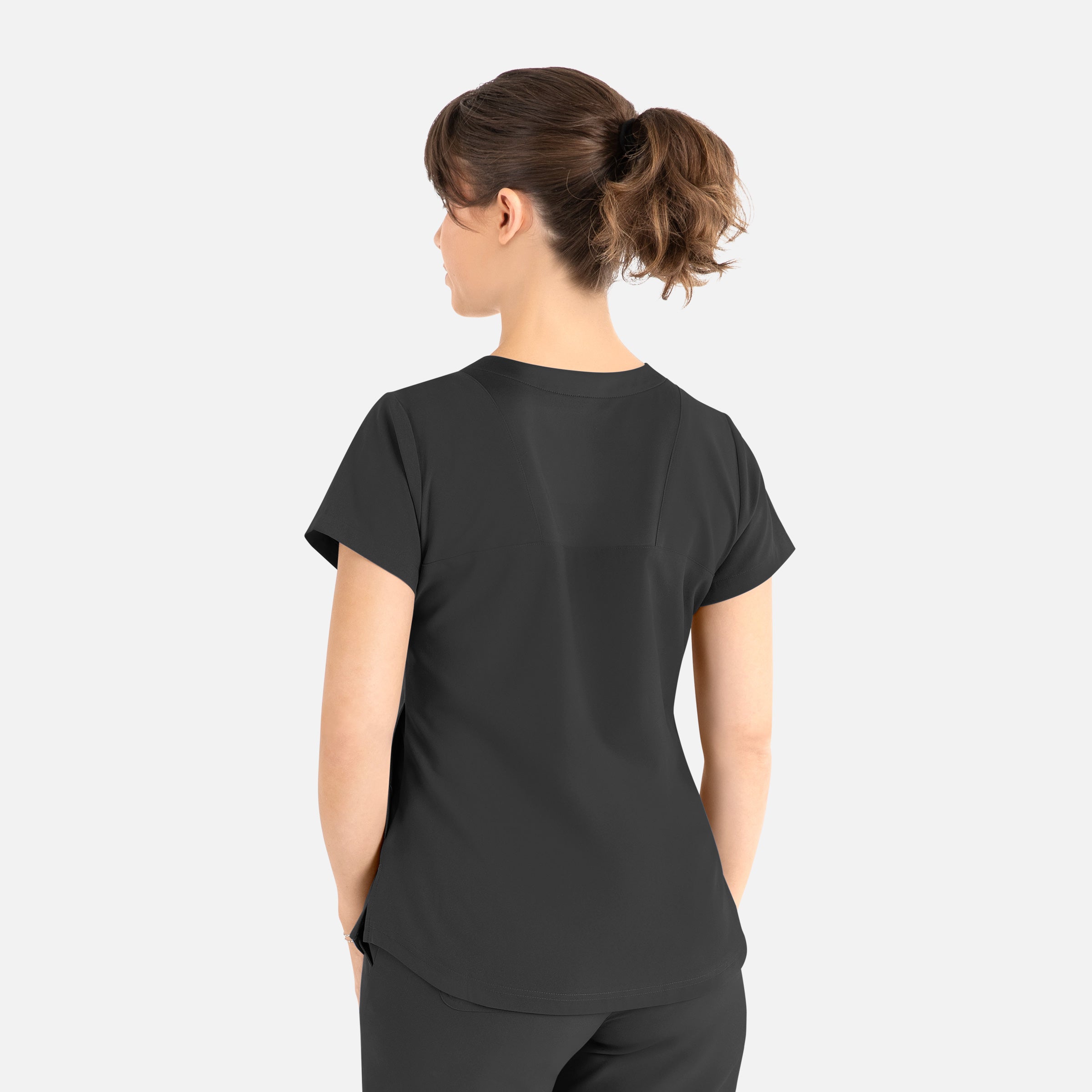 Maevn Momentum Womens Tuckable Round Neck Top 5005