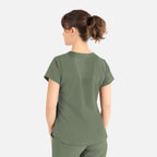 Maevn Momentum Womens Tuckable Round Neck Top 5005