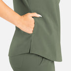 Maevn Momentum Womens Tuckable Round Neck Top 5005