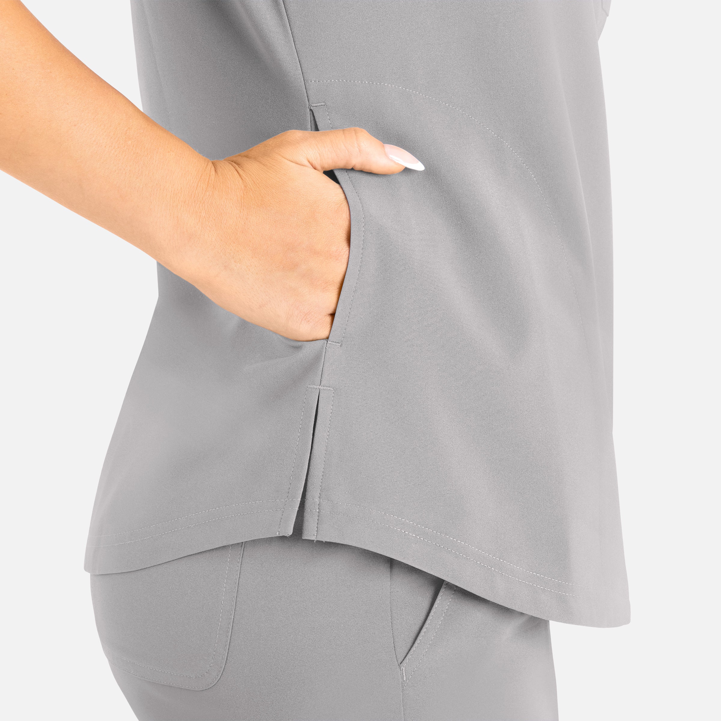 Maevn Momentum Womens Tuckable Round Neck Top 5005