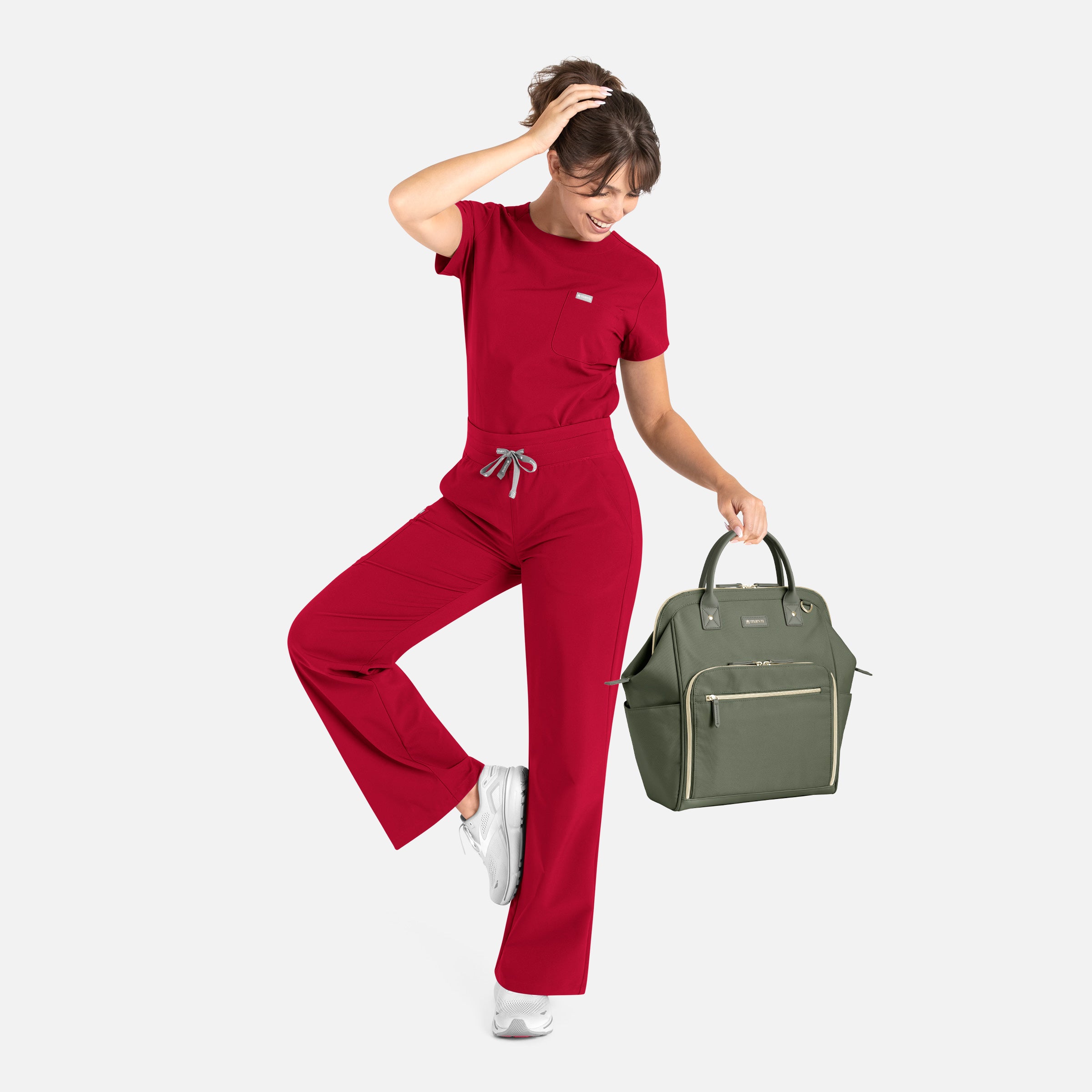 Maevn Momentum Womens Tuckable Round Neck Top 5005