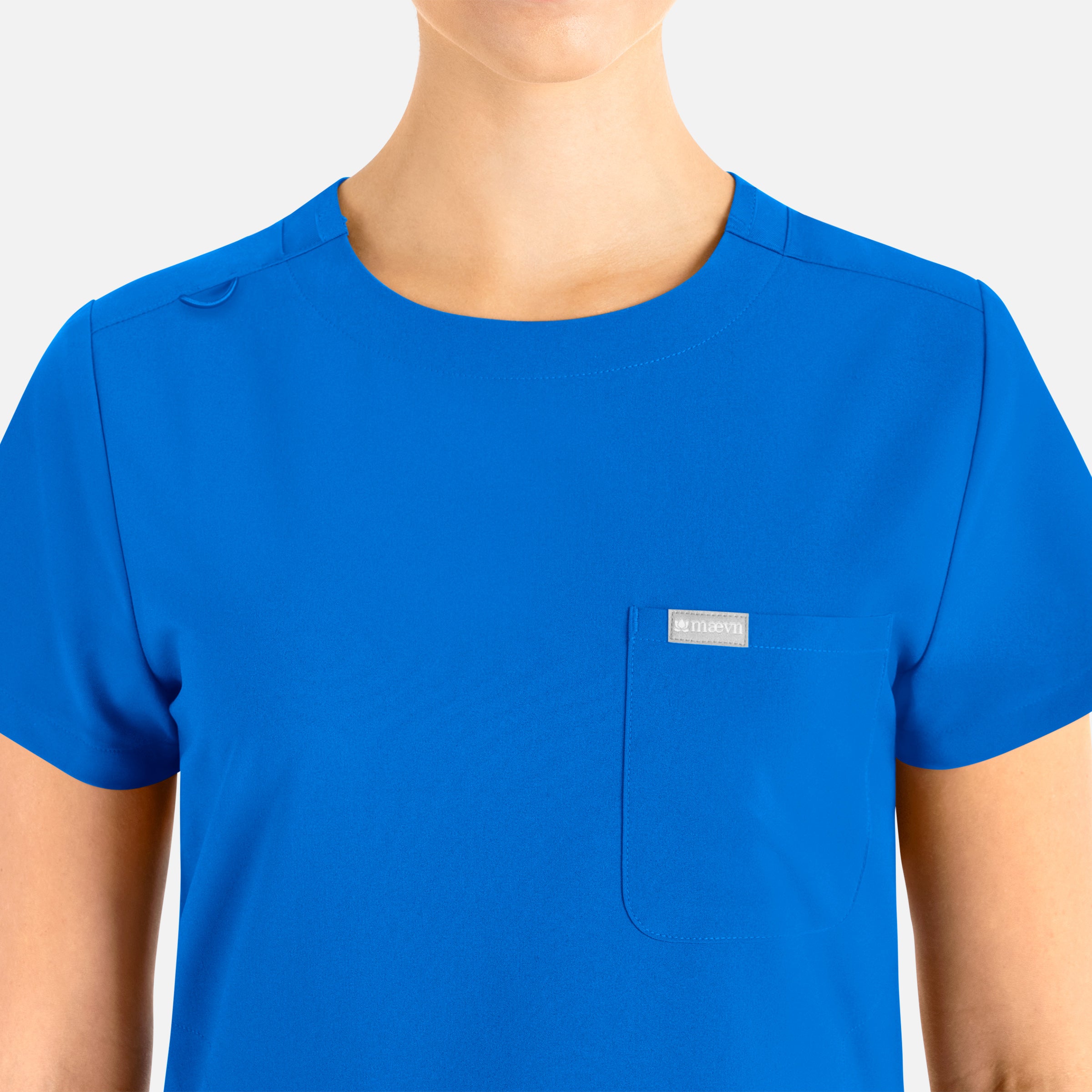 Maevn Momentum Womens Tuckable Round Neck Top 5005