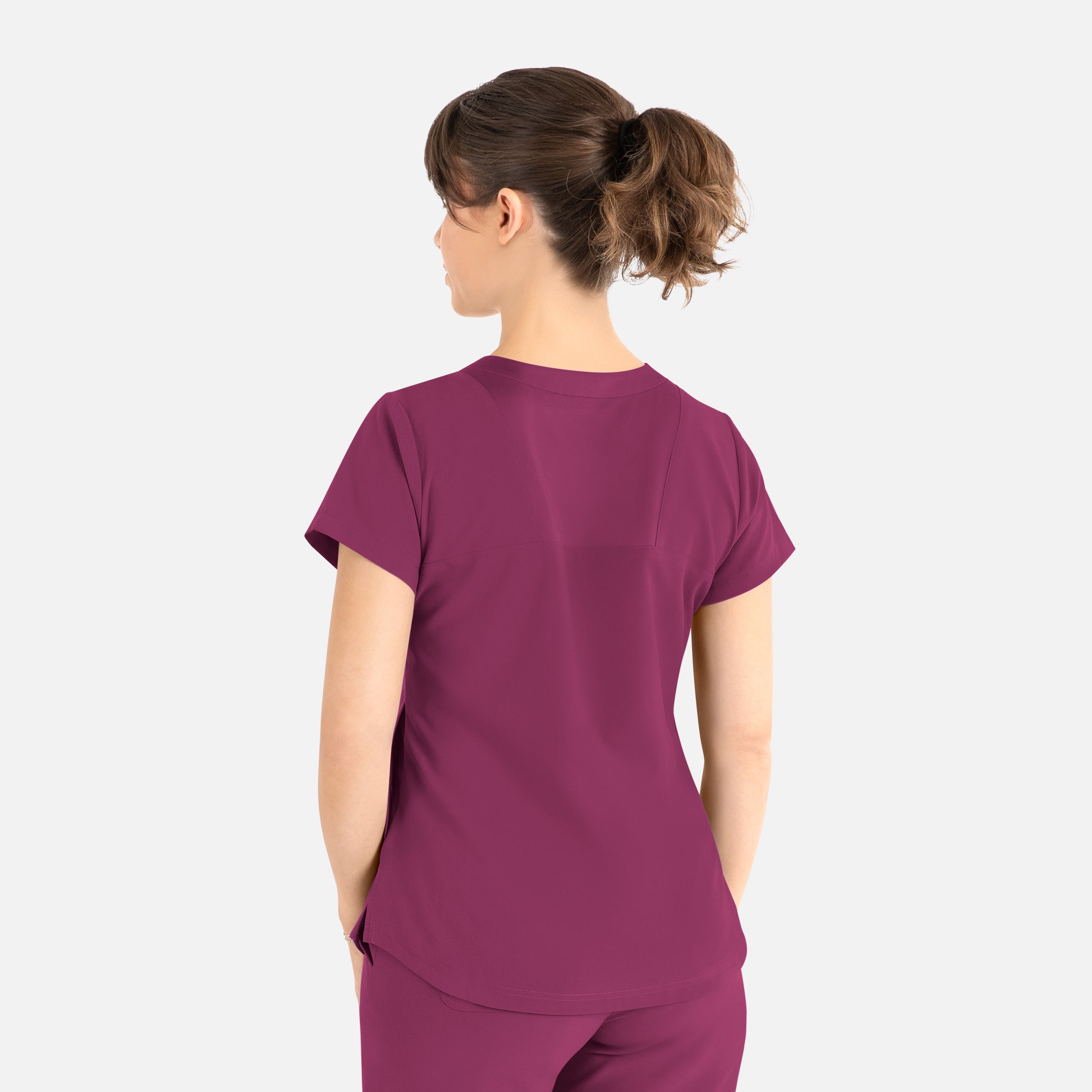 Maevn Momentum Womens Tuckable Round Neck Top 5005