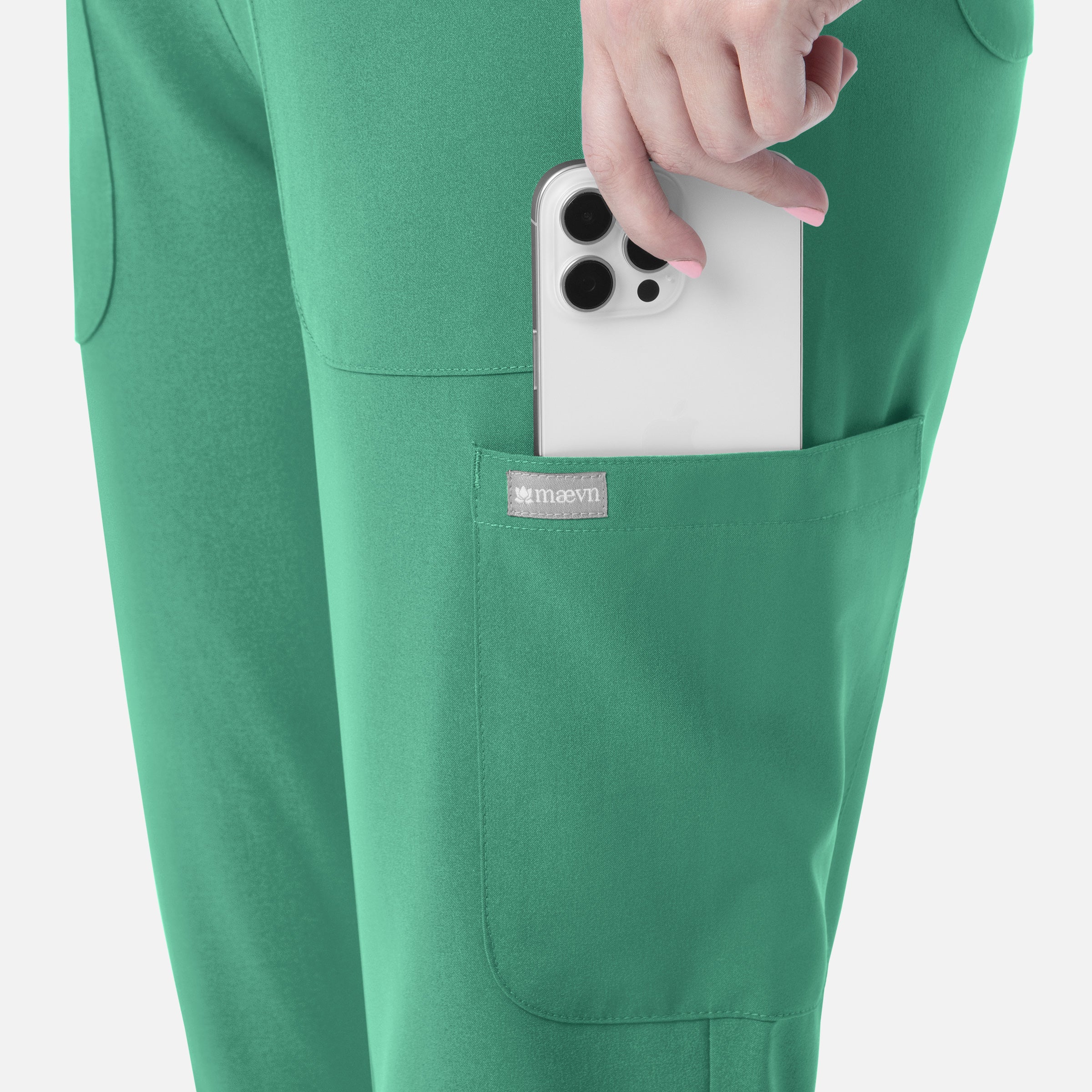 Maevn Momentum Womens Pull-On Pant 5091 Regular