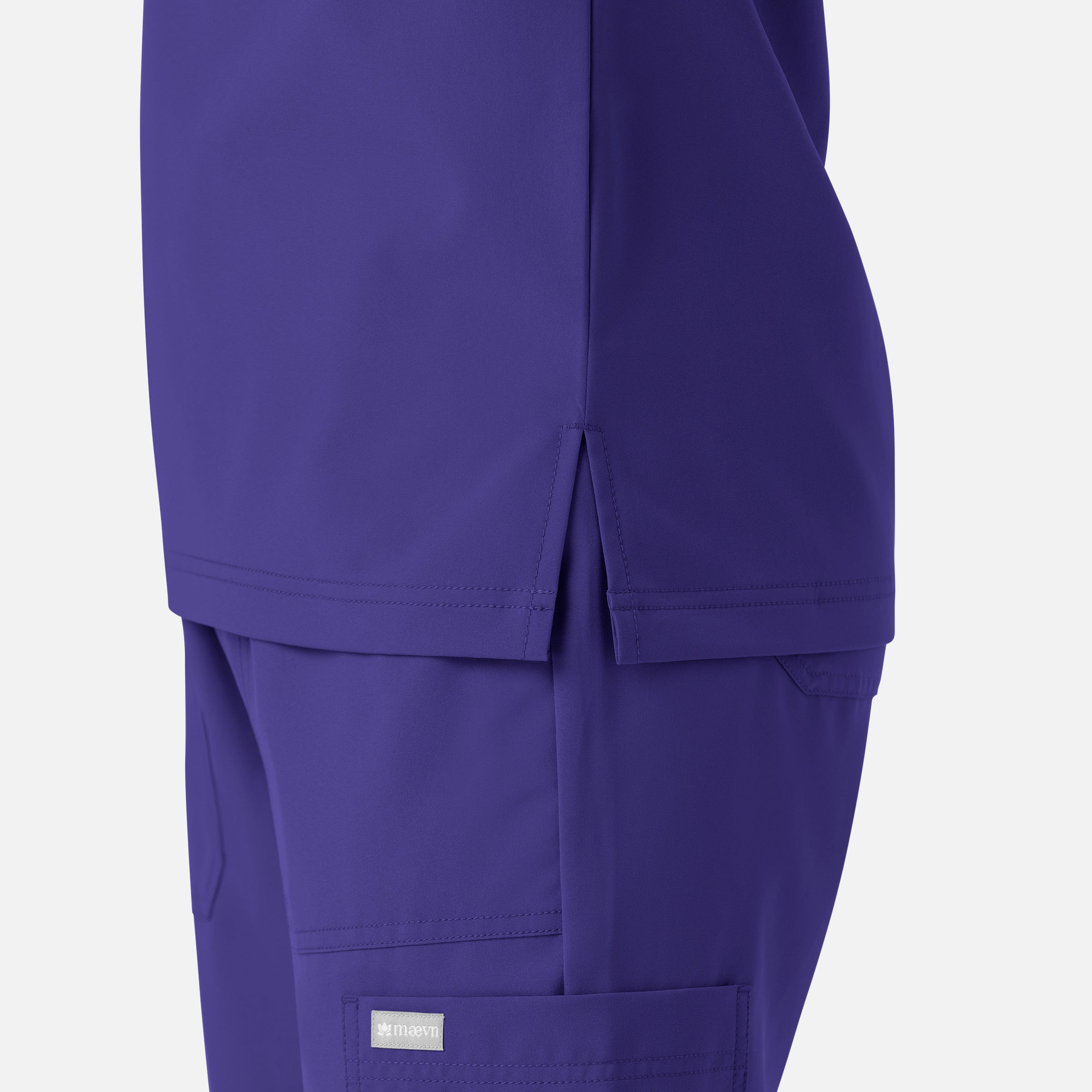 Maevn Momentum Men's Tuckable V-Neck Top 5801