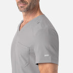 Maevn Momentum Men's Tuckable V-Neck Top 5801