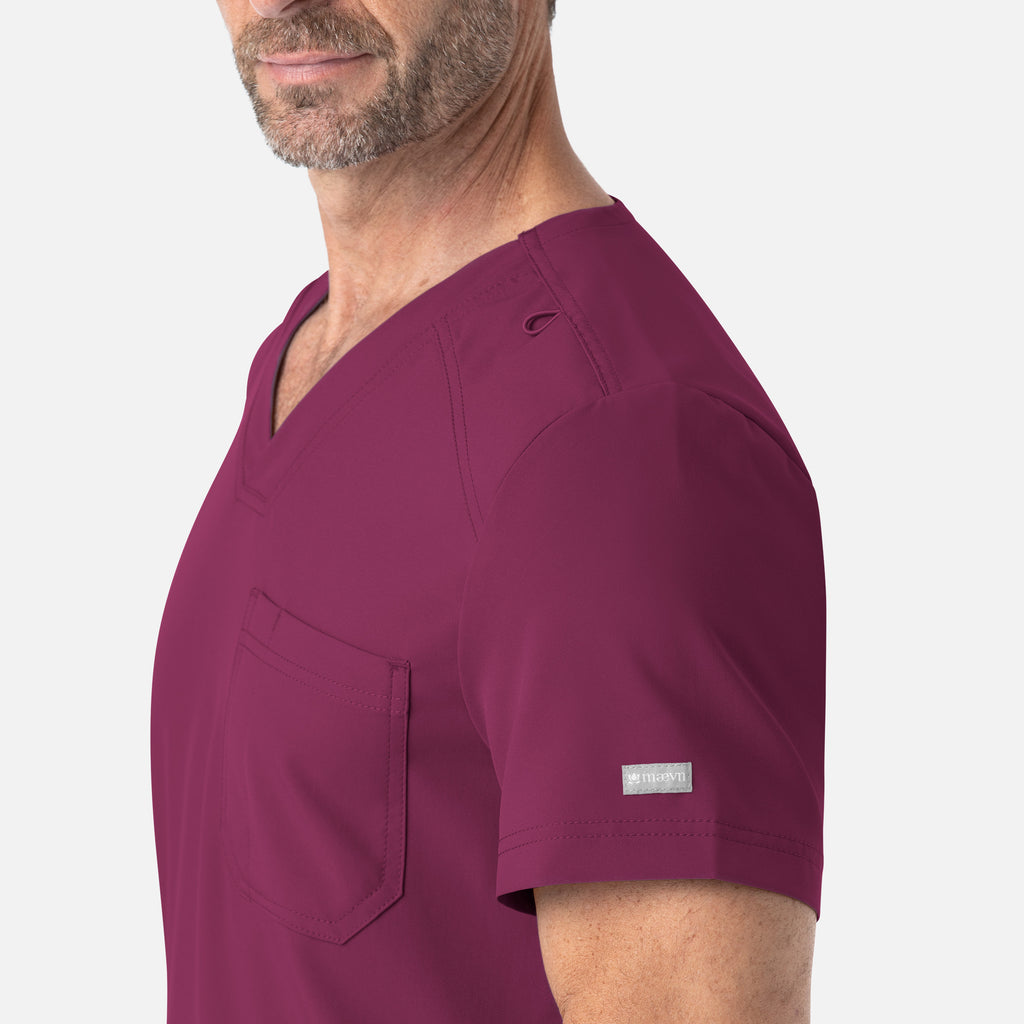 Maevn Momentum Men's Tuckable V-Neck Top 5801