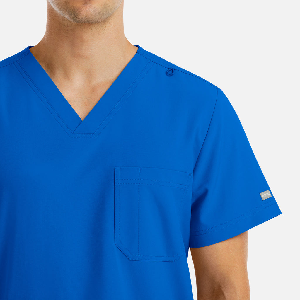 Maevn Momentum Men's 4 Pocket V-Neck Top 5802