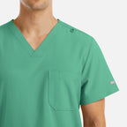 Maevn Momentum Men's 4 Pocket V-Neck Top 5802