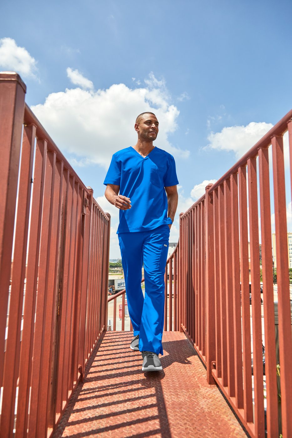 Men’s scrubs